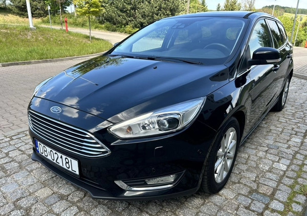 Ford Focus cena 38900 przebieg: 147000, rok produkcji 2015 z Wałbrzych małe 742